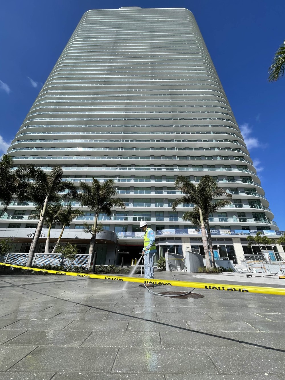 Construction Pressure Washing in Tampa