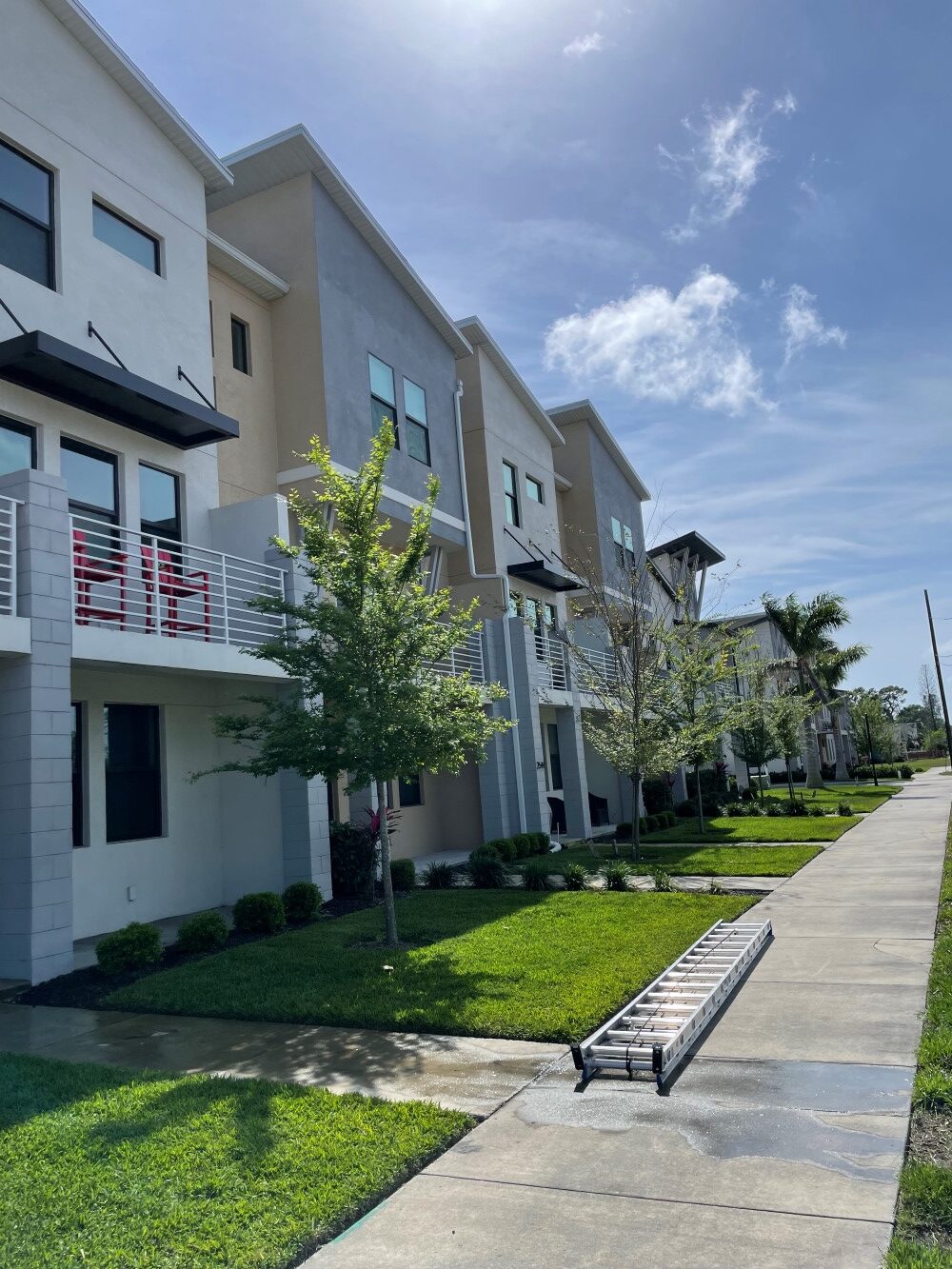 šļø HOA-Approved Pressure Washing in North Kenwood, St. Petersburg, FL | 15 Homes Cleaned in One Day!