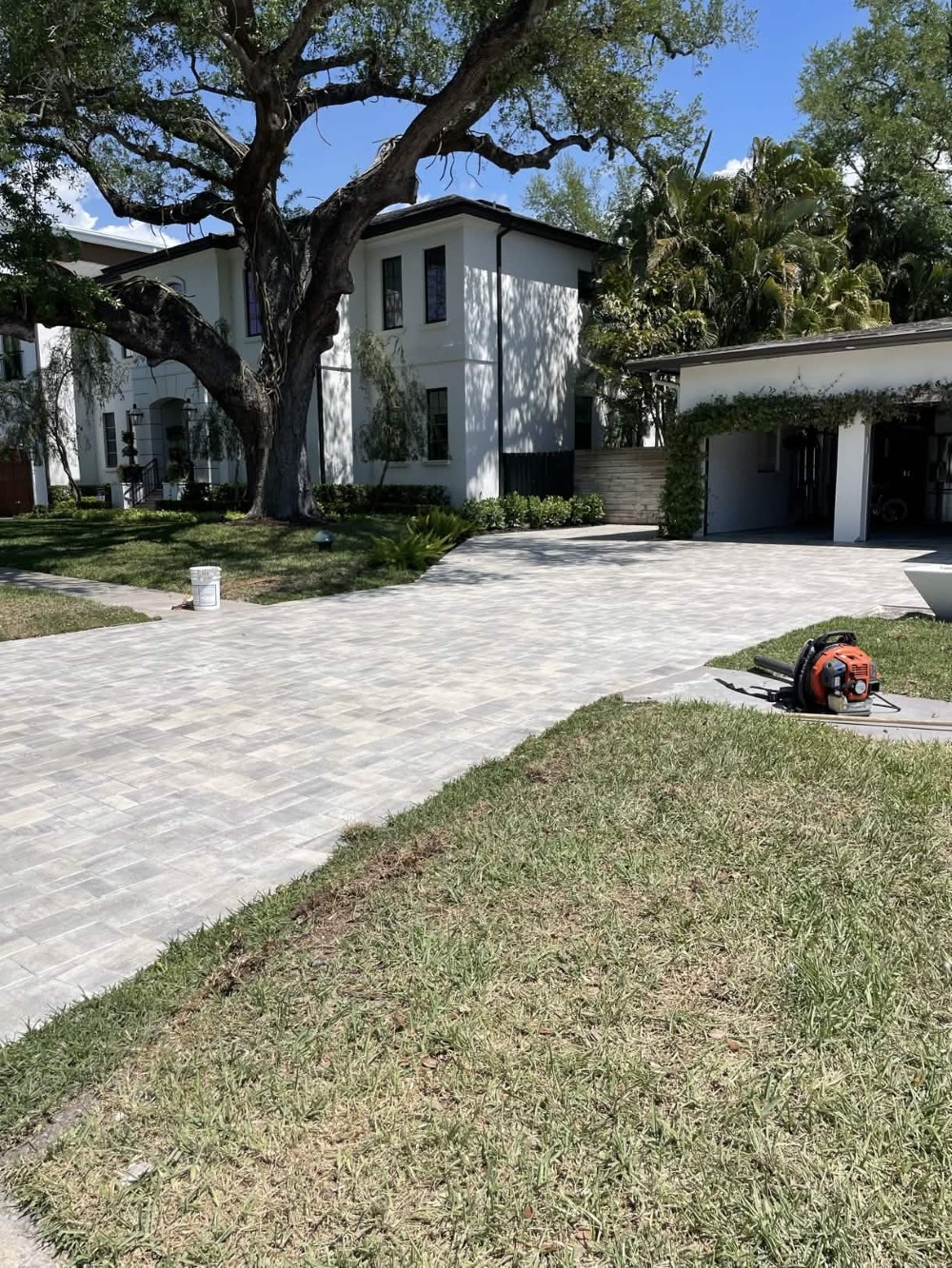 Paver Sealing in Davis Islands, Tampa, FL